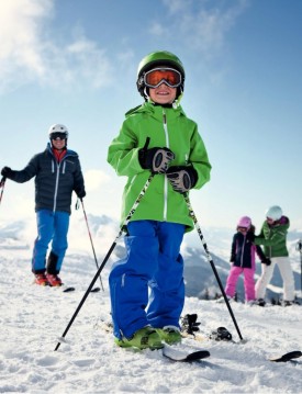 Family Room 06.-12.02.22 February Ski Package Deal Siegi Tours